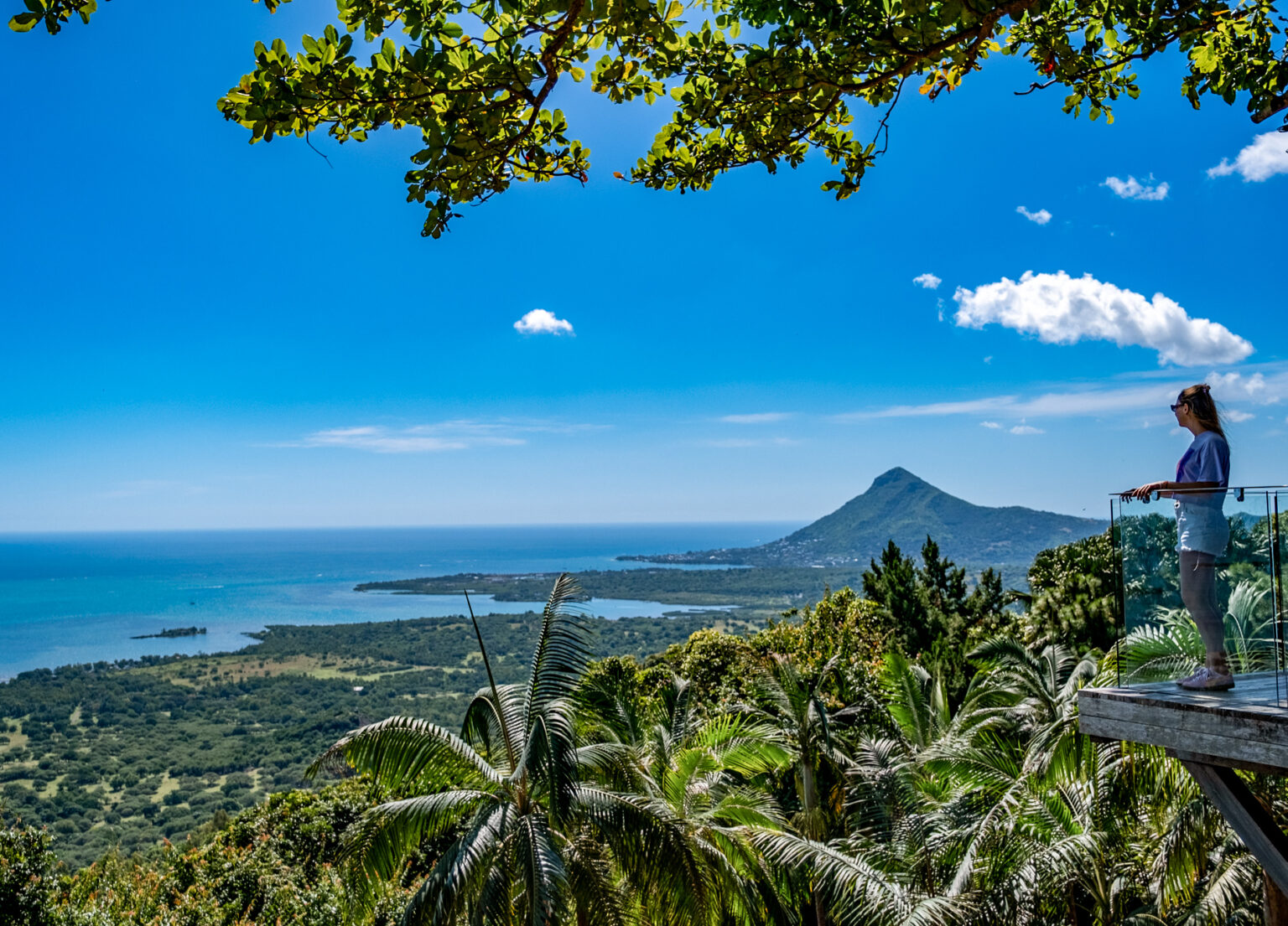 Mauritius-Travel-Guide-e1715624731314-1536x1105.jpg
